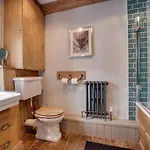 2 Bed In Whitby Oc-r038 度假居 *