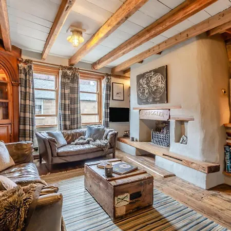 2 Bed In Whitby Oc-r038 *