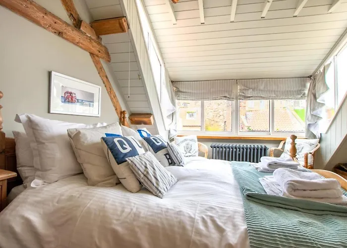 2 Bed In Whitby Oc-r038 Holiday home *