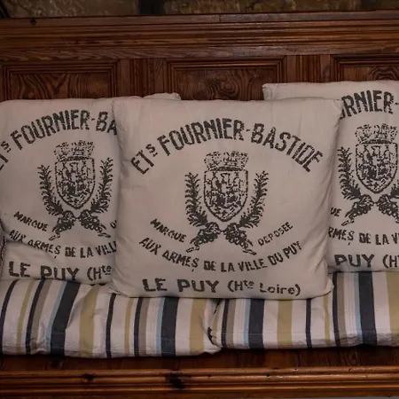 2 Bed In Whitby Oc-r038 * מפרץ רובין הוד